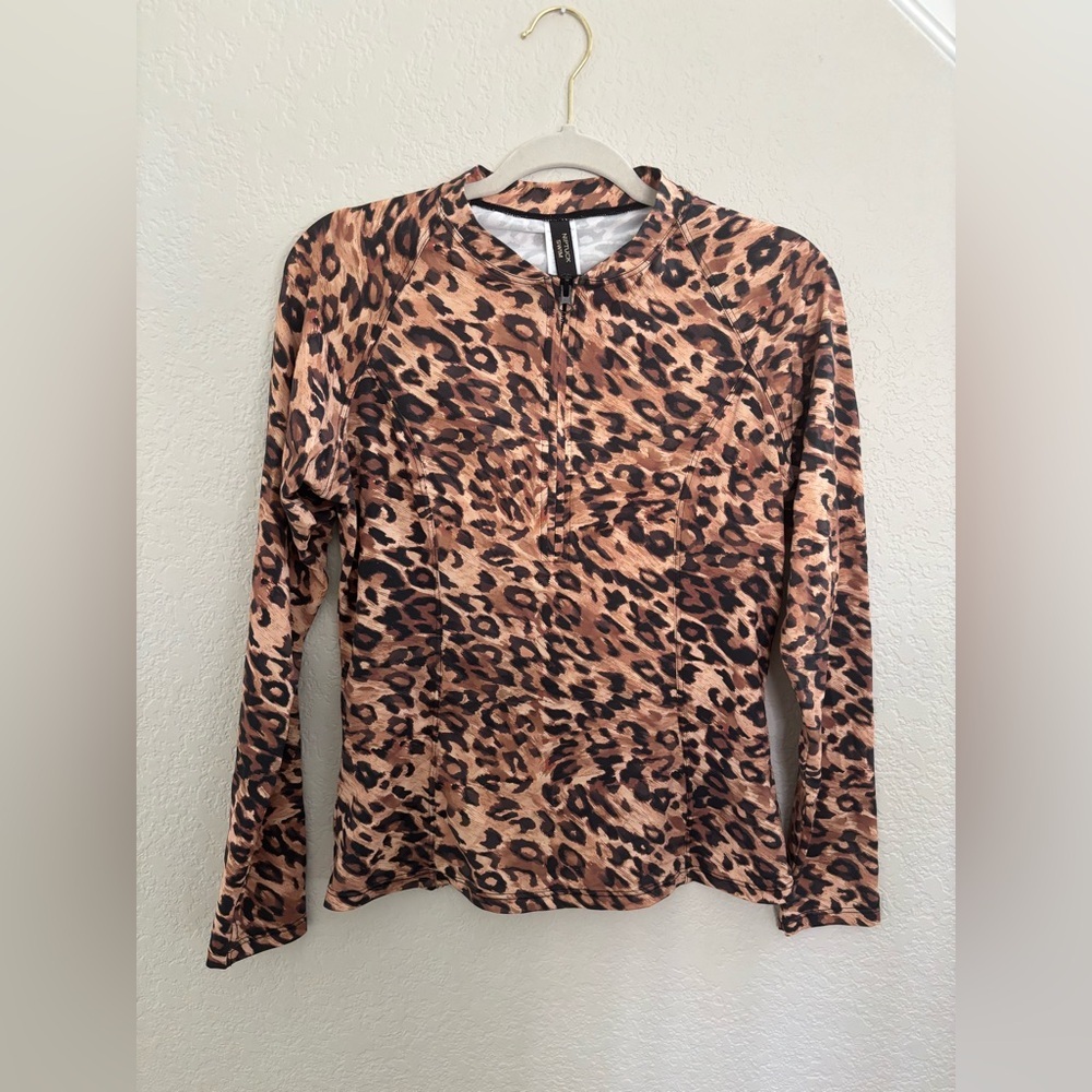 Nip Tuck swim top